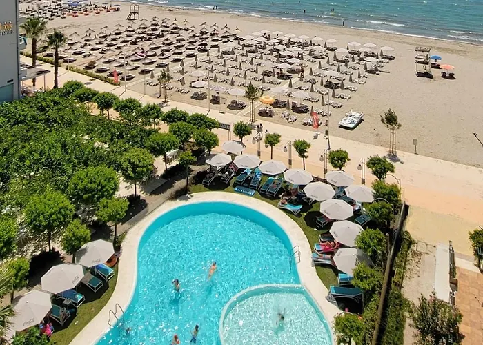 Апартаменты Lovely Sea View *