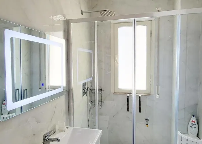 Lovely Sea View 公寓